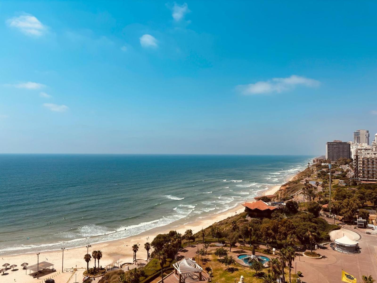 Sea-Front Apartment Netanja Zewnętrze zdjęcie